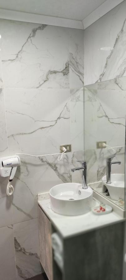 Hotel Real 利纳雷斯 外观 照片