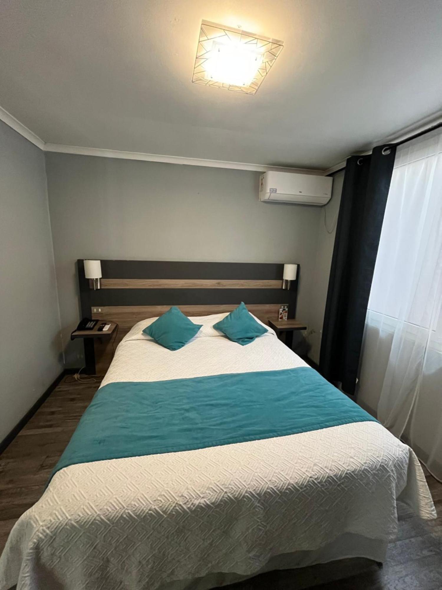 Hotel Real 利纳雷斯 外观 照片